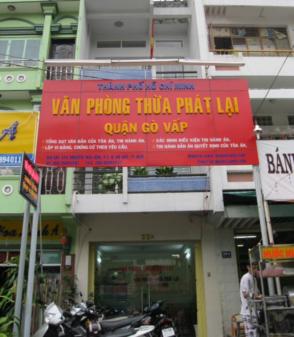 Ai chịu trách nhiệm về phòng công chứng 