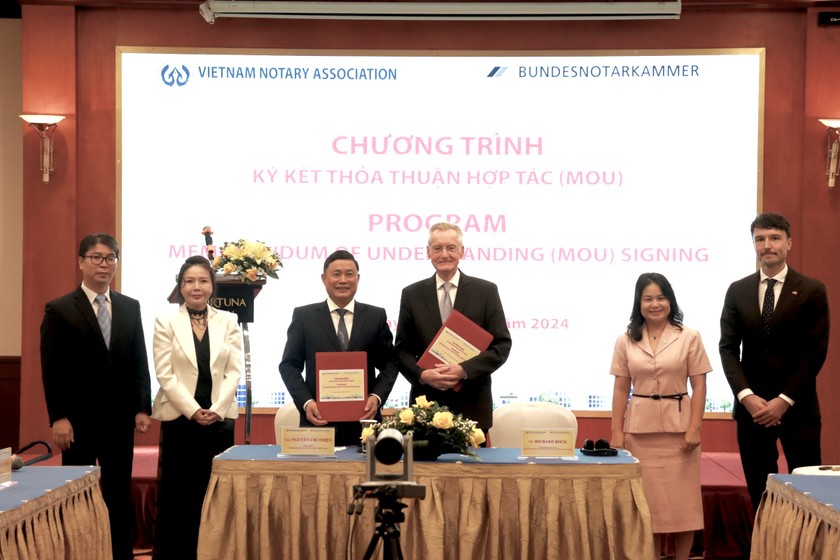 Hiệp hội Công chứng viên Việt Nam và Hiệp hội Công chứng Liên bang Đức ký kết bản ghi nhớ hợp tác